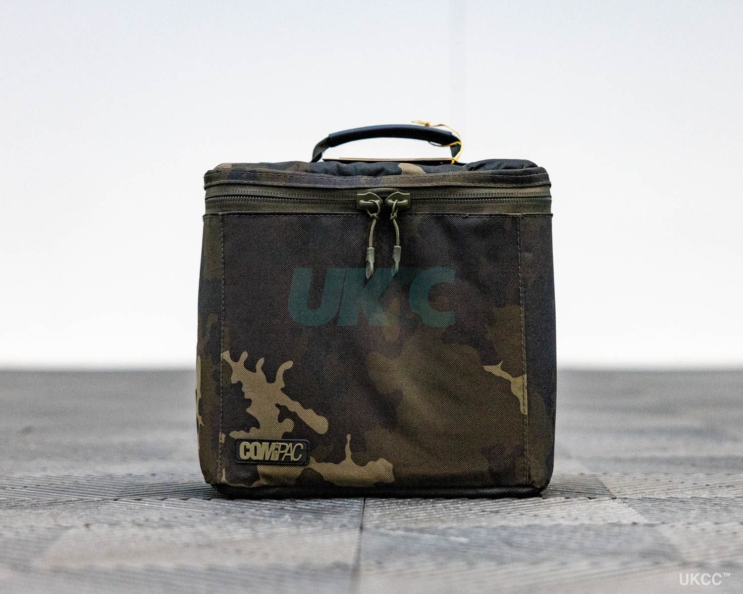 KORDA COMPAC GOO BAG DARK KAMO LARGE!